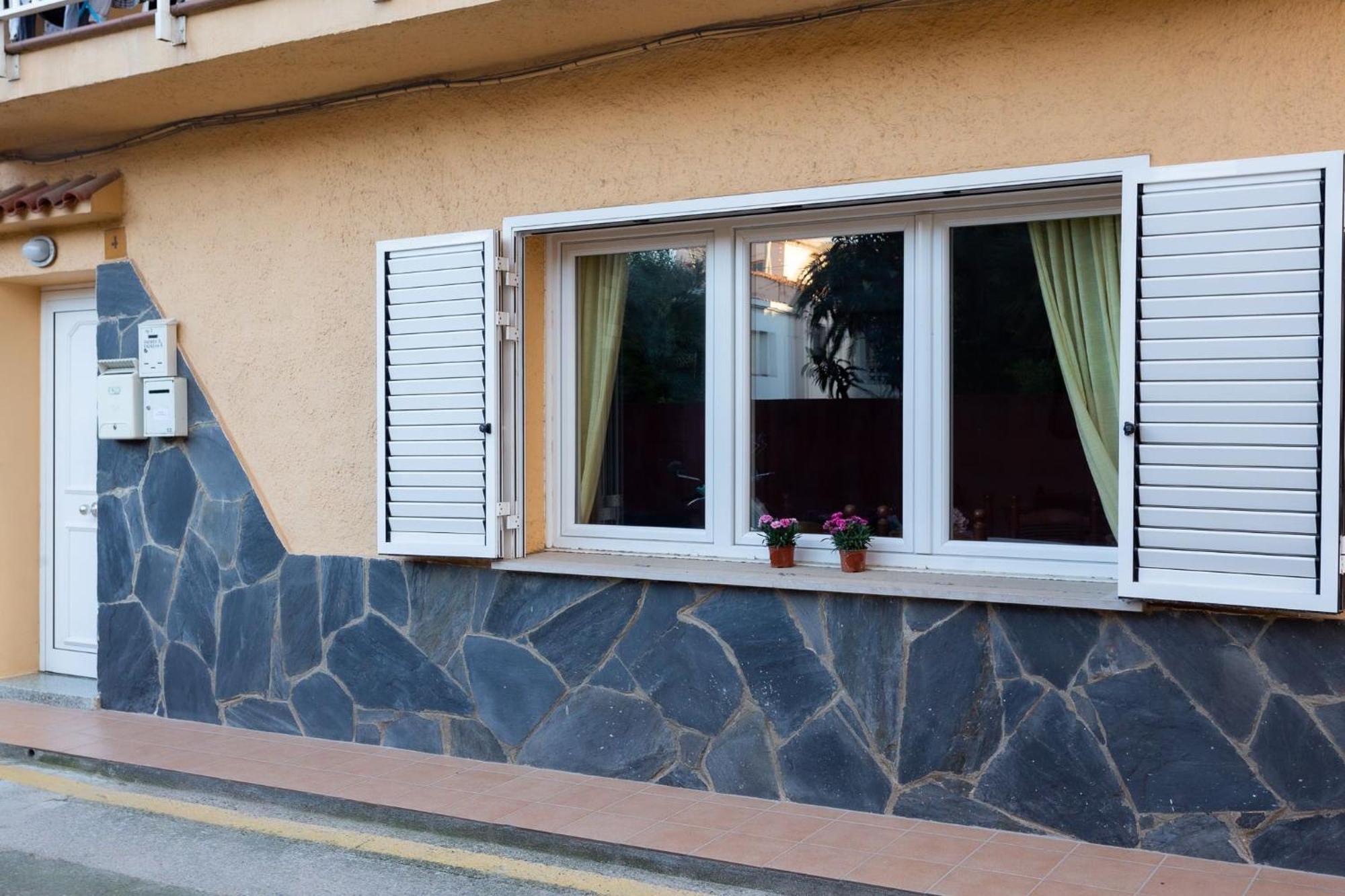 Apartamento Norfeu L'Escala Exterior photo